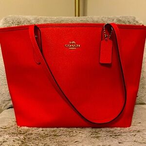 Coach City tote purse bag in red F58846